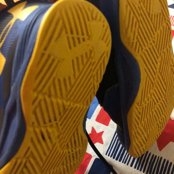 Toddler steph curry shoes - Picture 6 of 7